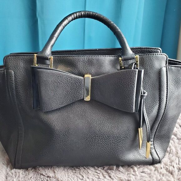 Leather Carlos Santana Bow Purse - Picture 3 of 9